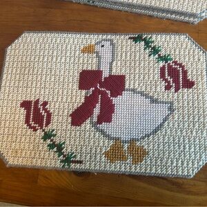 Charming Goose Kitchen Mat - Red and White set of 4